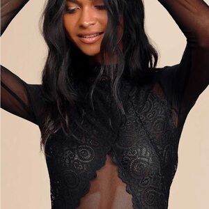 ✨SOLD✨ Elegant Black Lace Sheer Top